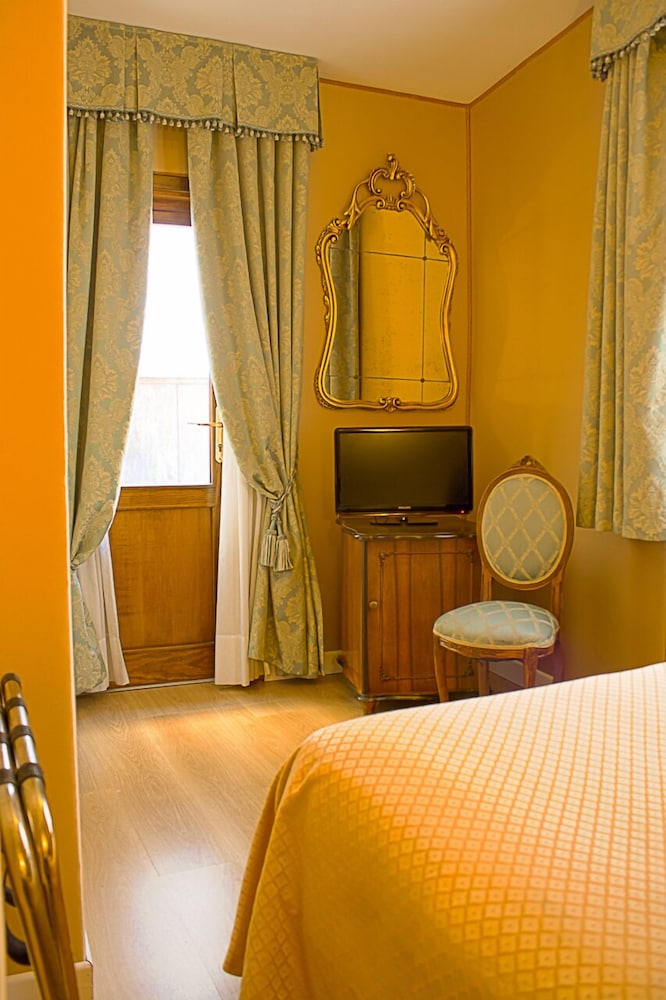 Hotel Locanda Canal 10/50