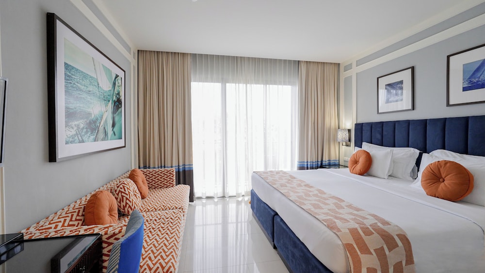 Sugar Marina Resort Art Karon Beach 16/49