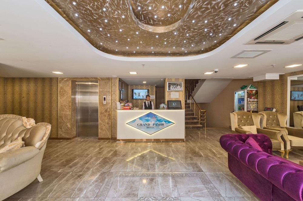 Grand Pamir Hotel 3/50
