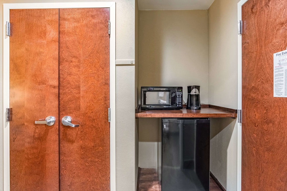 Comfort Inn Suites Tuscumbia Muscle Shoals 20/45