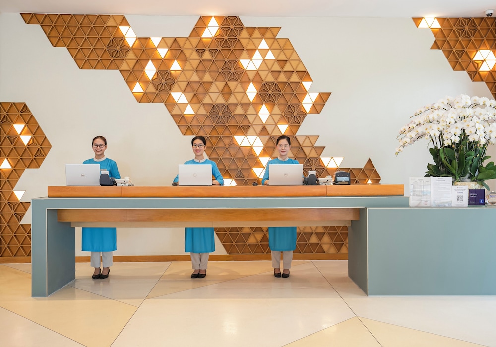 TMS Hotel Da Nang Beach 6/68