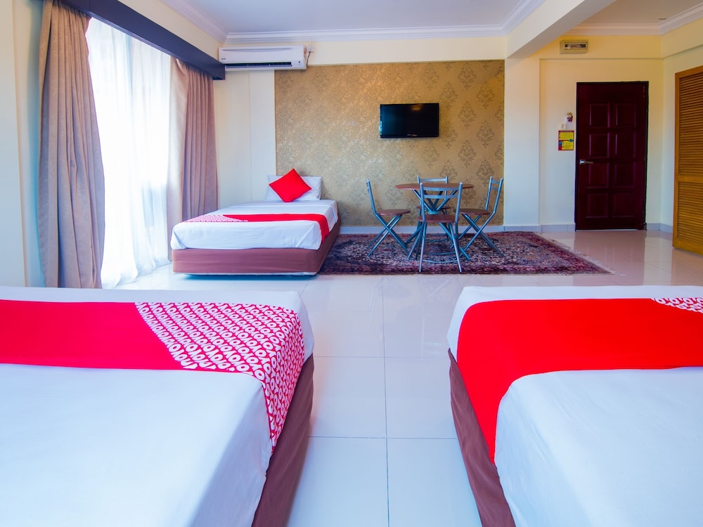 OYO 528 Andaman Sea Hotel 24/41