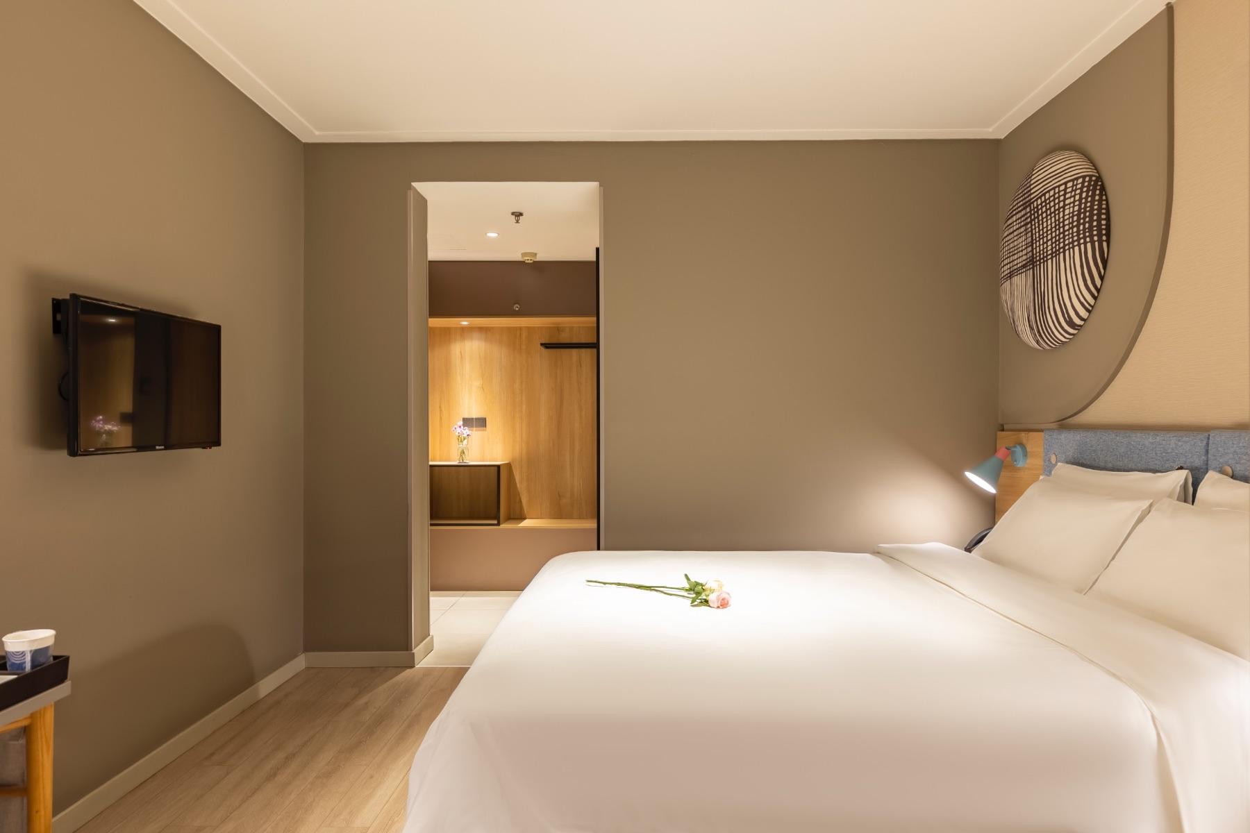 Home Inn (Tianjin Binhai New District MSD Customs Building) 15/34