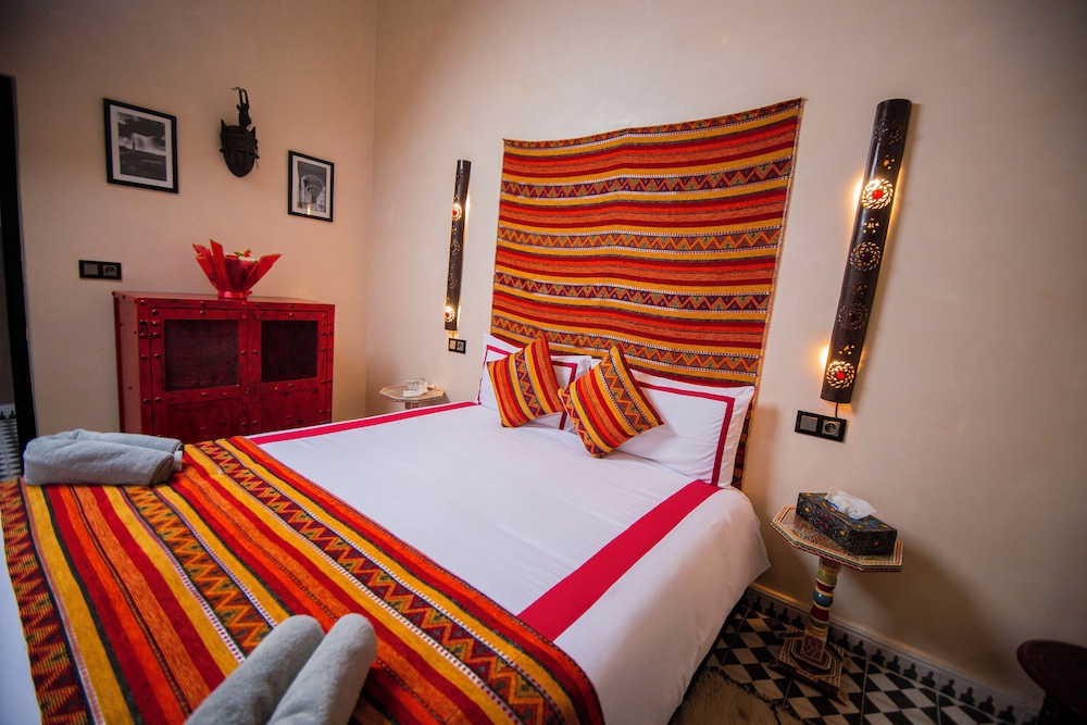 Riad Ta'achchaqa 19/50
