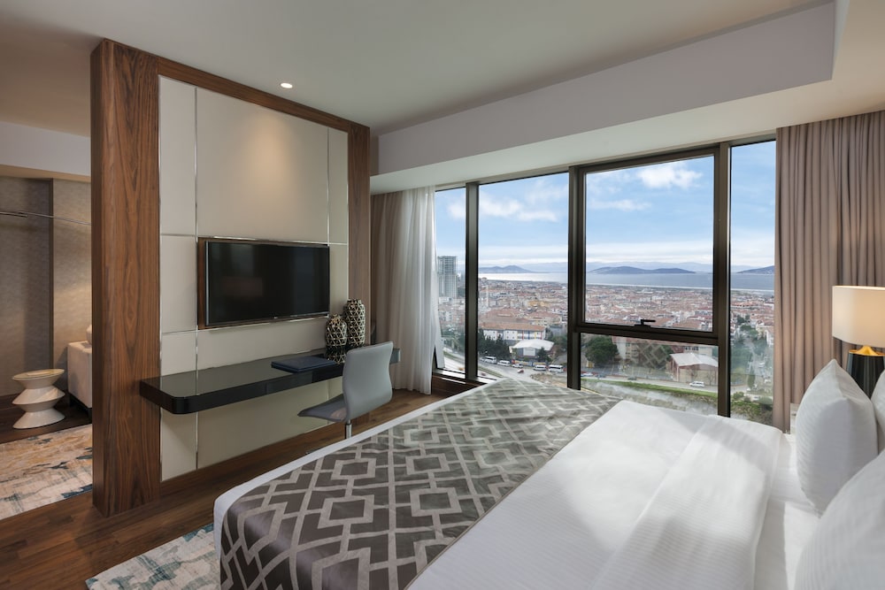 Elite World Grand Istanbul Kucukyali Hotel 8/68