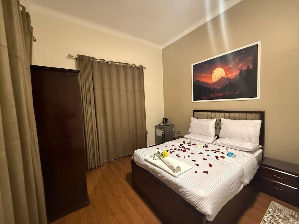 Golden Palace Hotel 16/49