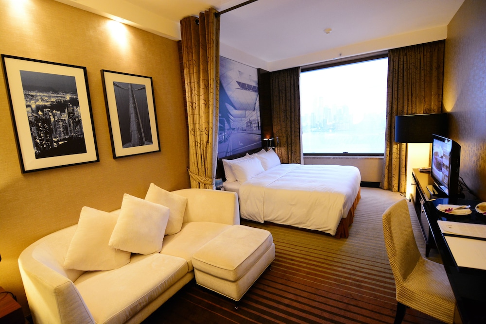 Harbour Grand Hong Kong Hotel 15/68