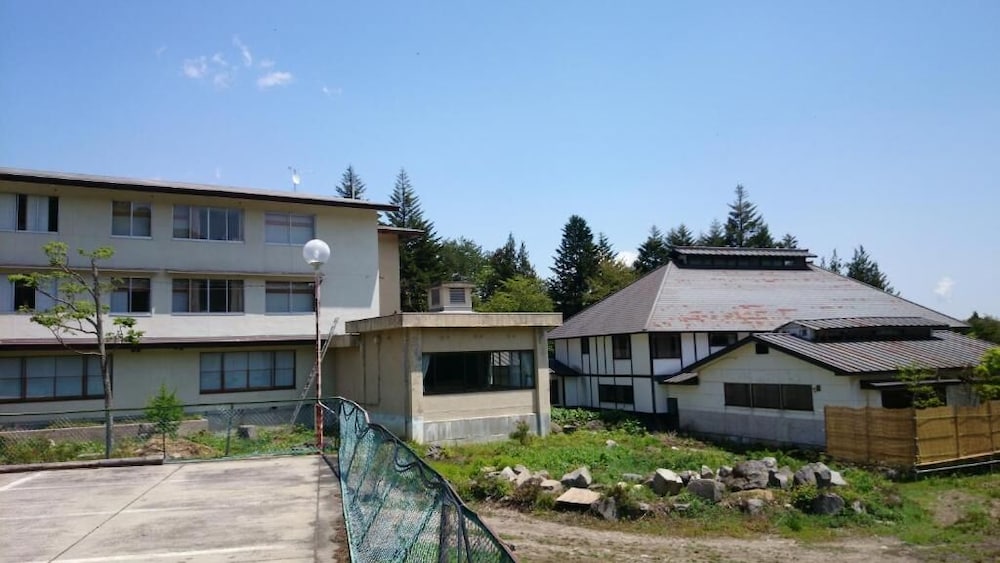 Alpine Route Hotel 10/40