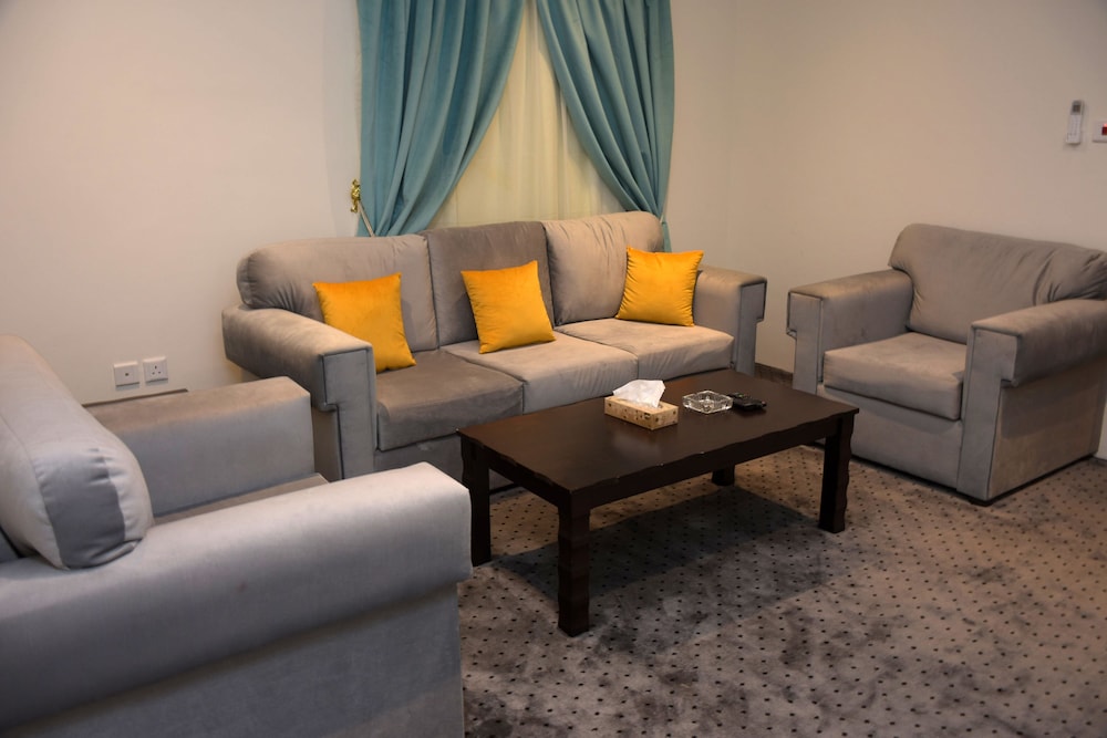 وعد العلا(Waad Al Ula Hotel) 18/43