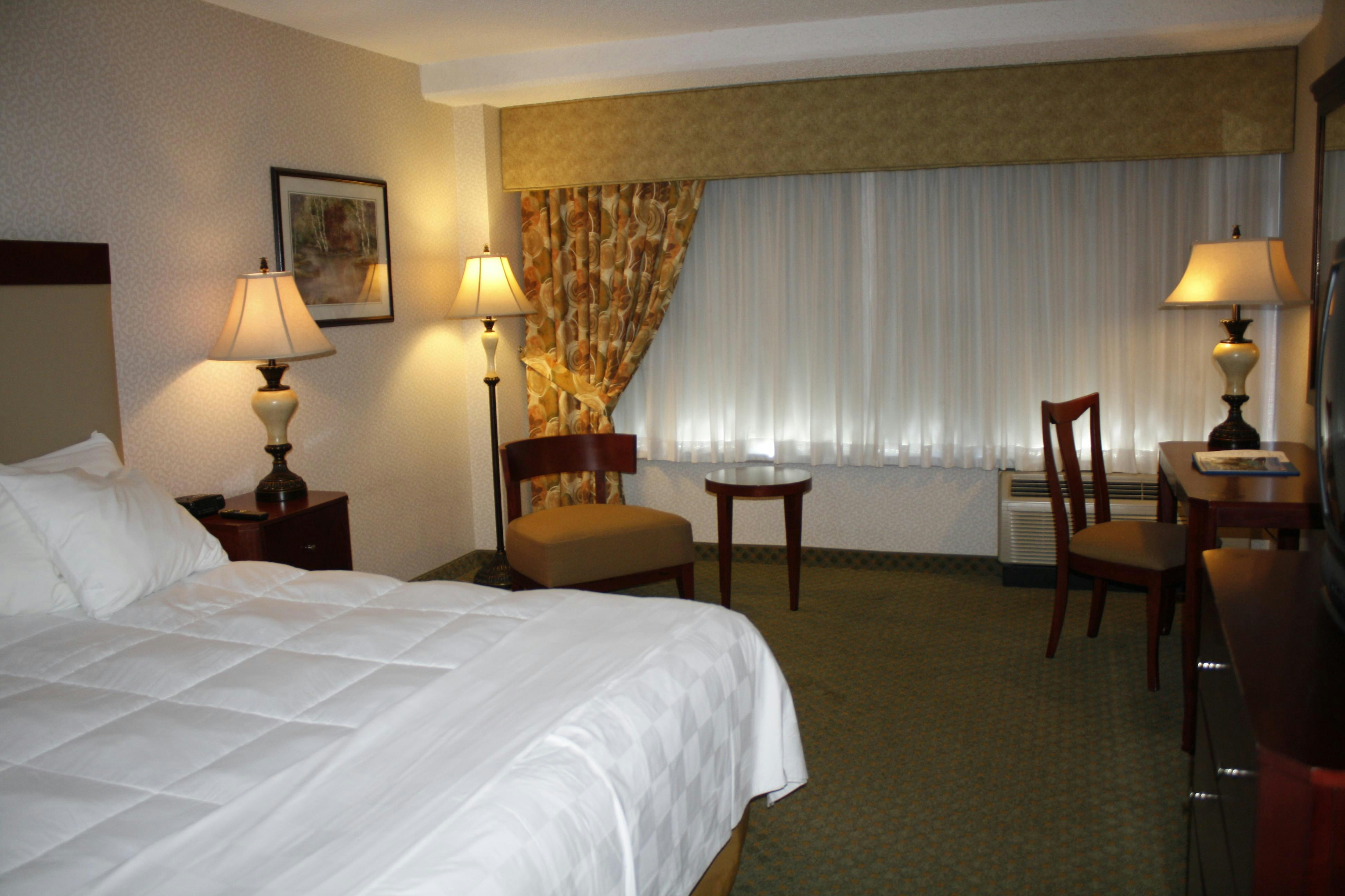 Huntington Beach Hotel 3/15