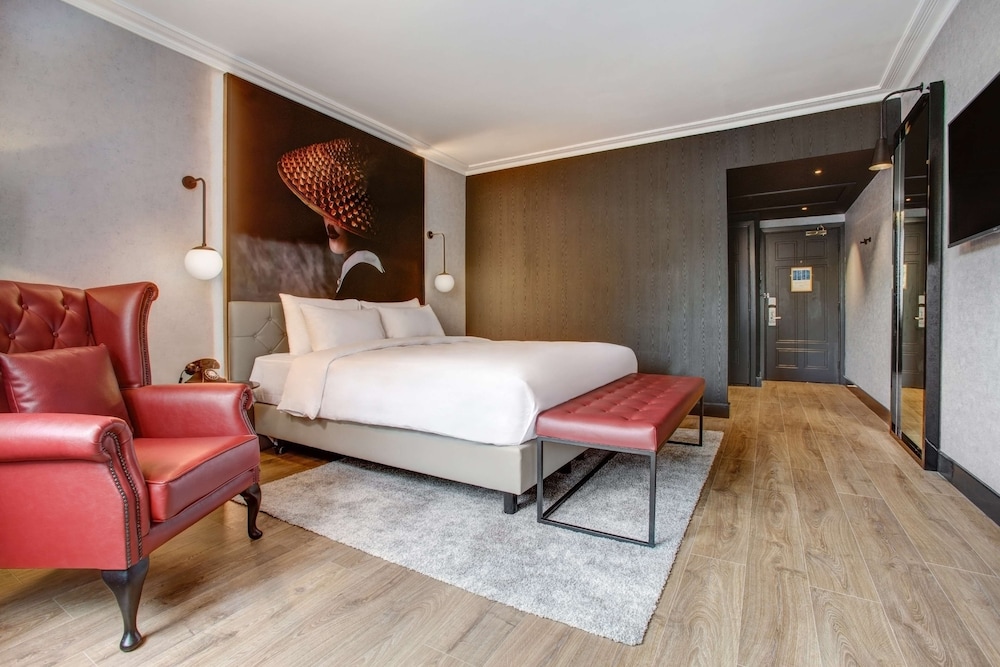 Radisson Red London Heathrow 22/64