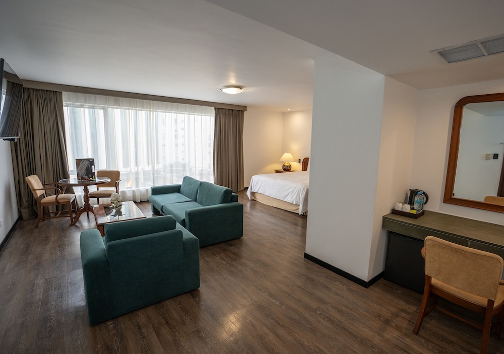 Bth Hotel Lima Golf Ex Libertador Lima 30/66