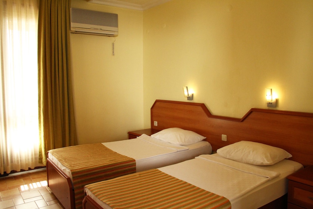 Club Kastalia Holiday Village 29/86
