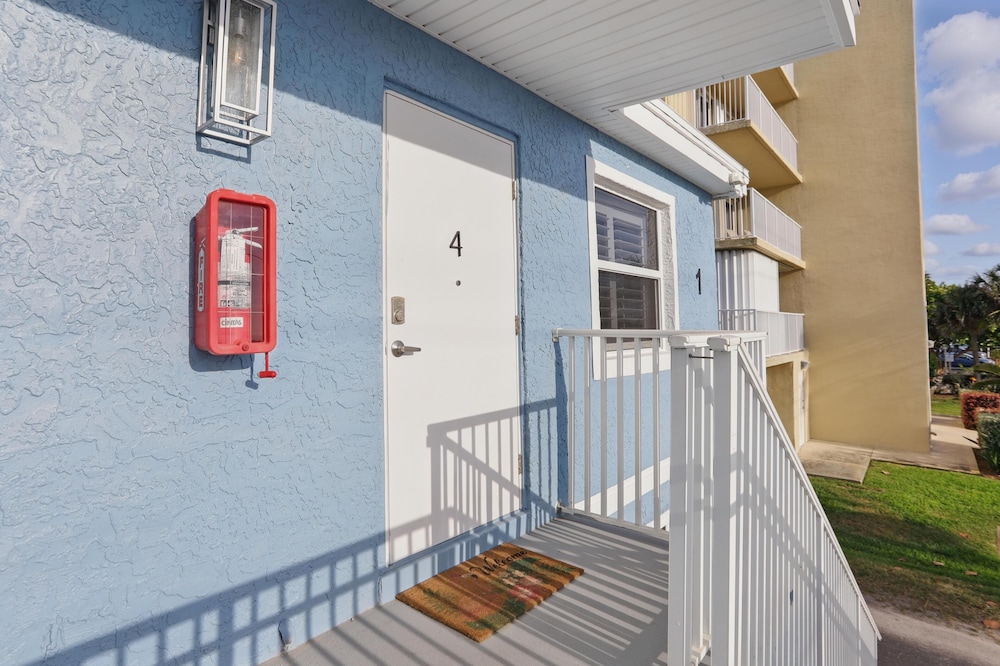 Coco Sands Beachside Cottages 2/63