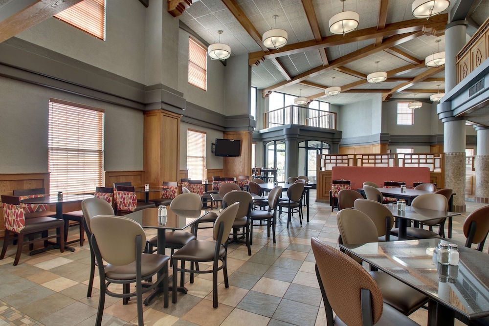 Drury Inn and Suites Albuquerque North 35/50