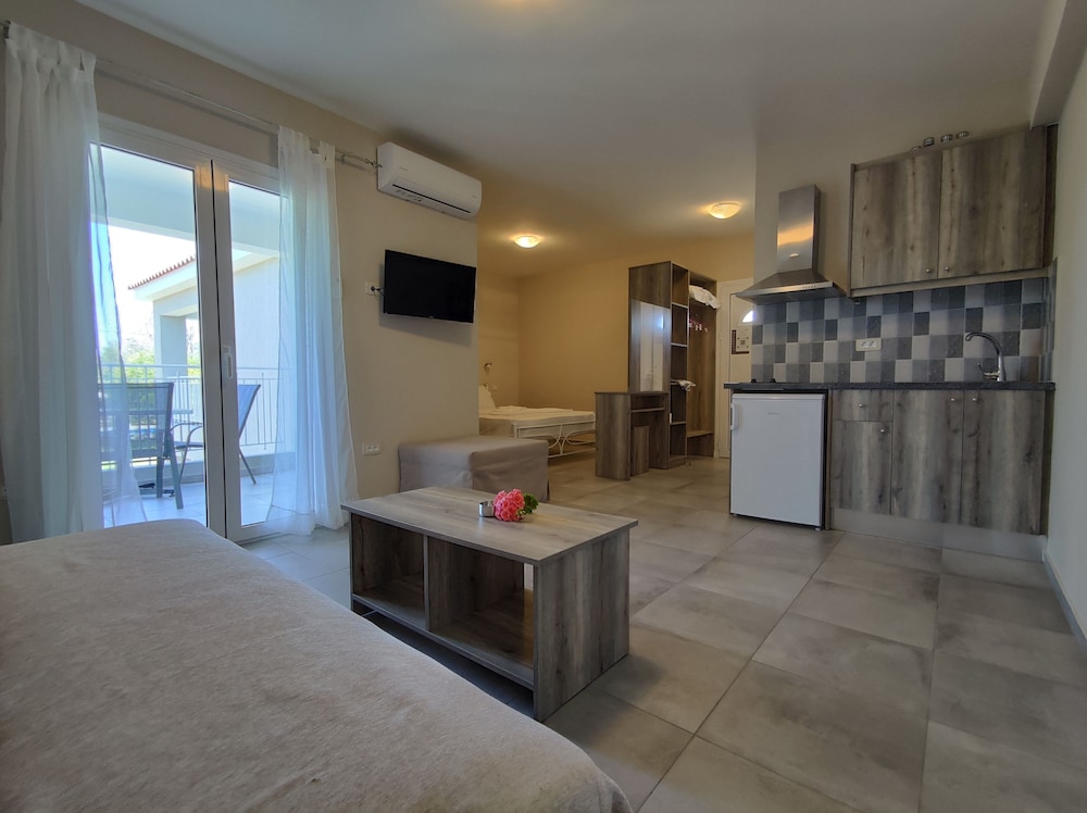 Casa de Rosa Apartments 52/68