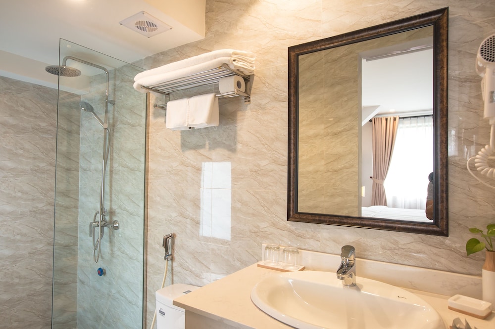 Dinh Elegant Hanoi Hotel 22/64