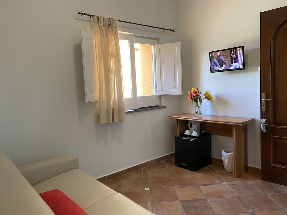 Casale Antonietta 56/72
