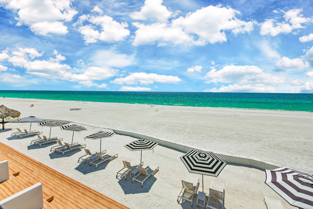 Seaside at Anna Maria Island Inn 32/46