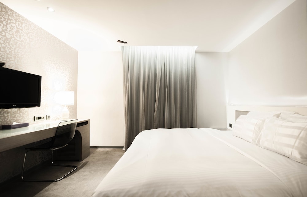 Saual Keh Hotel 7/49