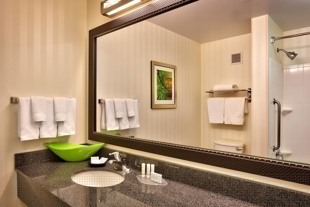 Fairfield Inn Suites Richfield 15/51