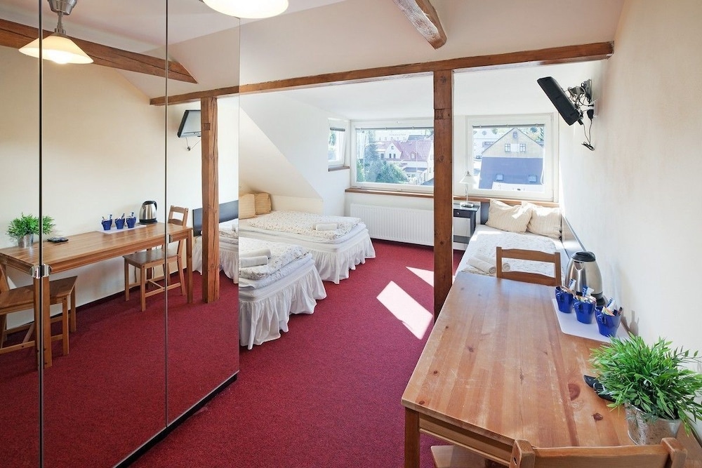 Pytloun Wellness Travel Hotel 24/60