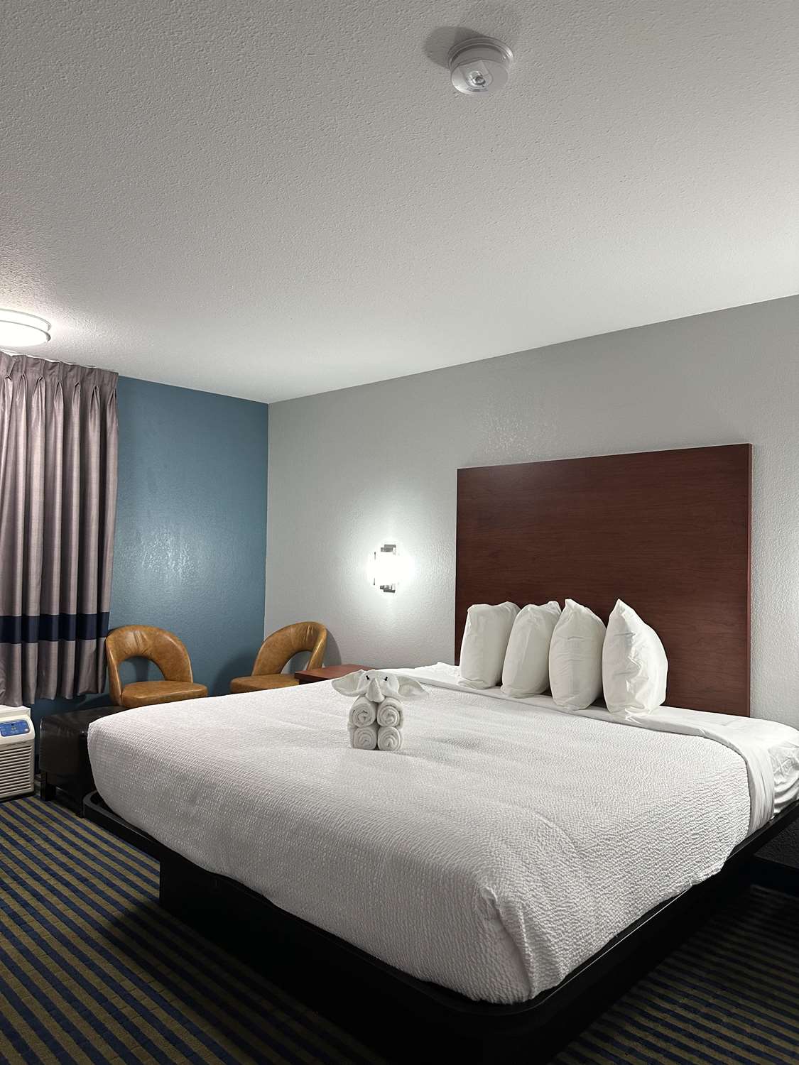 SureStay Plus by Best Western Brooks 5/17
