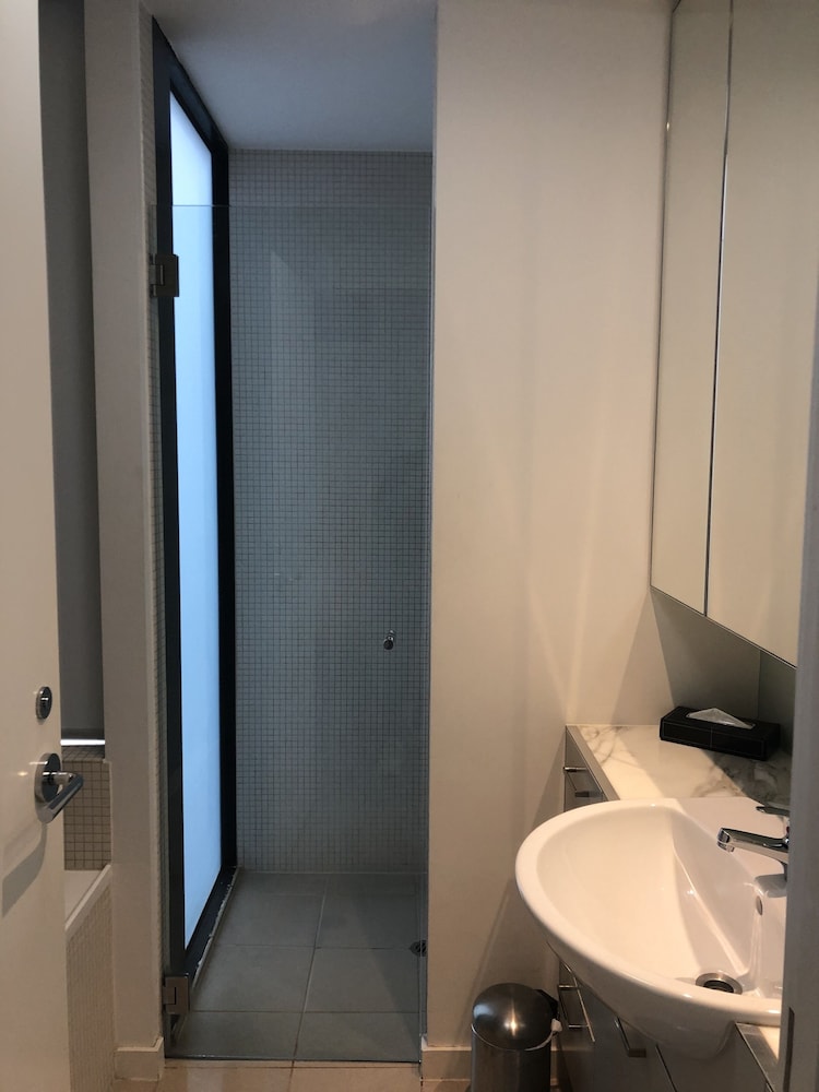 Accent Accommodation at Docklands Melbourne 48/50