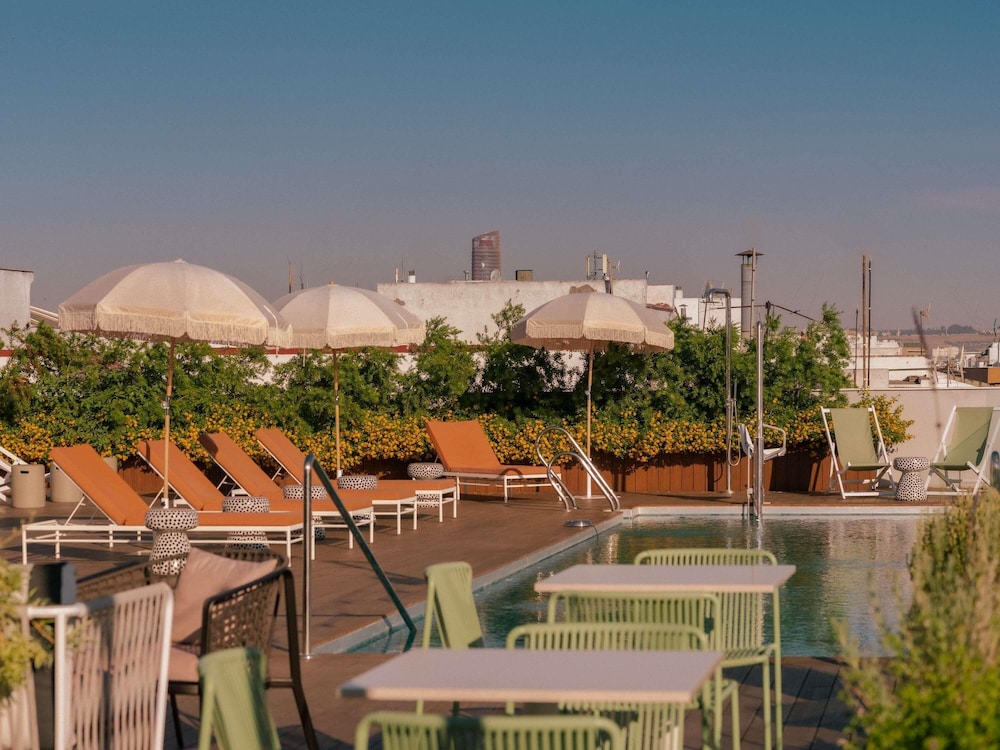 Ibis Styles Sevilla City Santa Justa 41/46