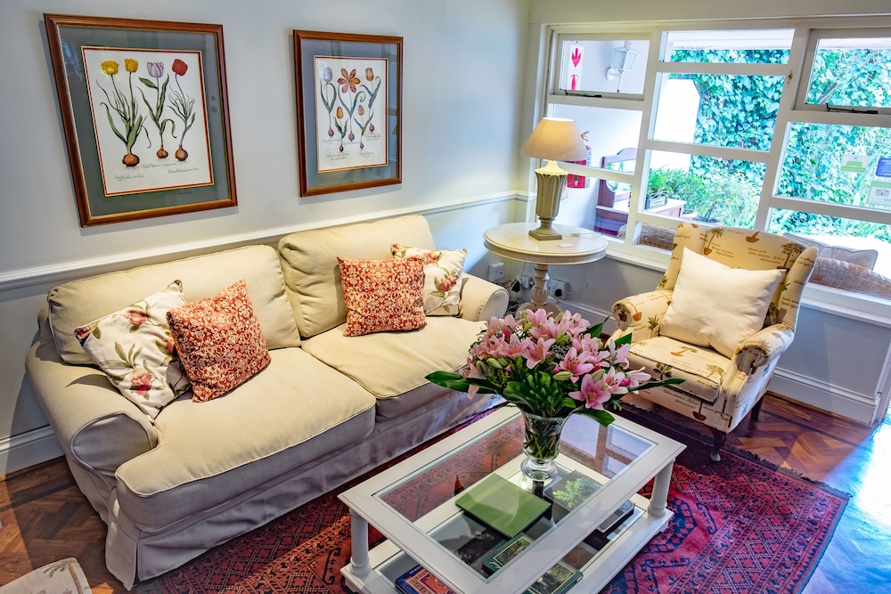 Melrose Place Guest Lodge and Conferencing 21/50