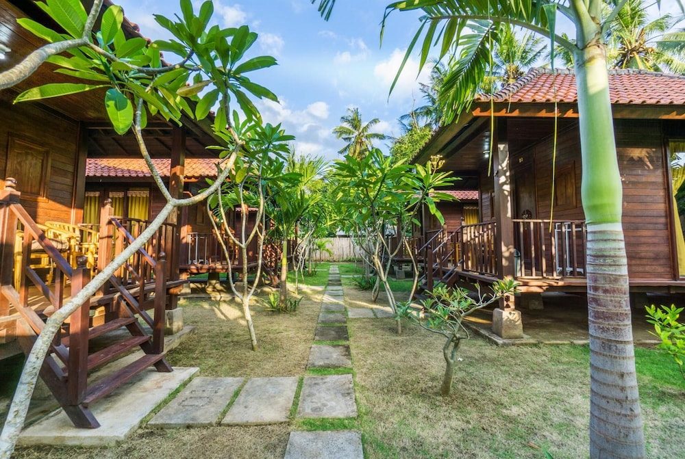 Lembongan Bagus Villa 12/16