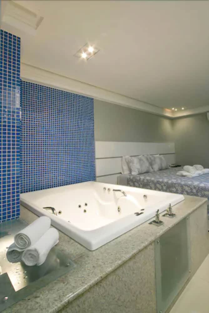 Brisa Tower Hotel 32/45