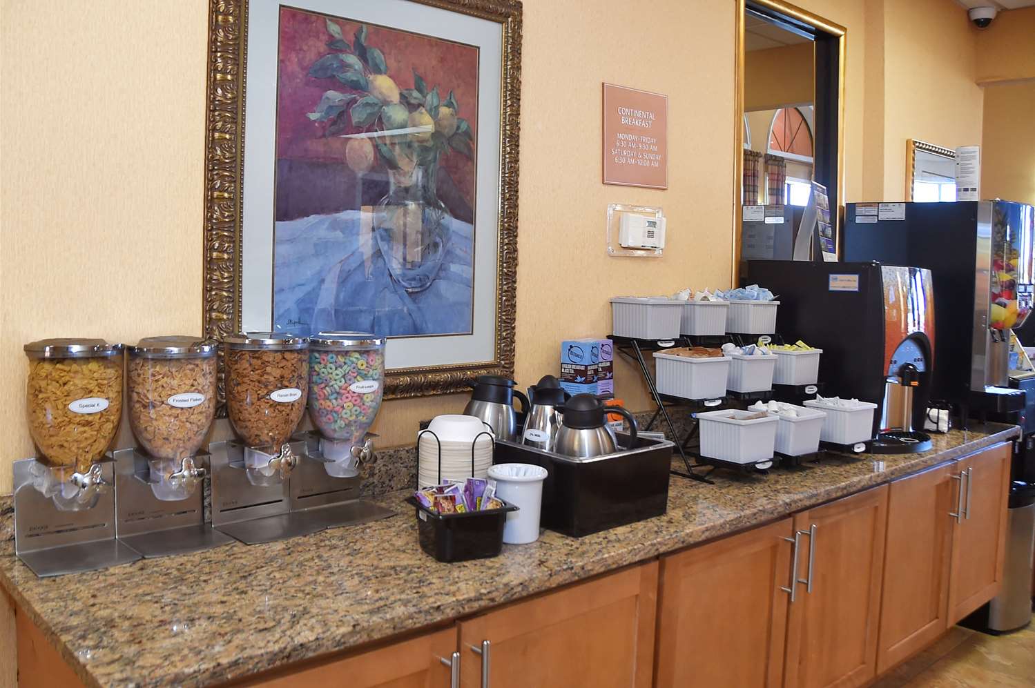 Baymont by Wyndham Orlando East 3/9