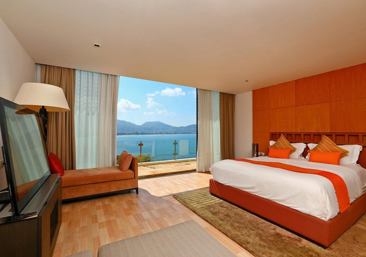 3 Bedrooms, Suite, Ocean Front