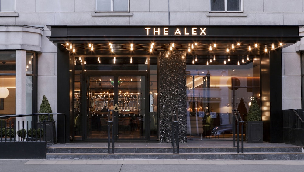 The Alex photo4