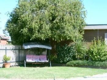 Paruna Motel 2/36