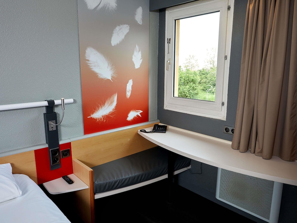 Hotel ibis Auxerre Sud 53/68