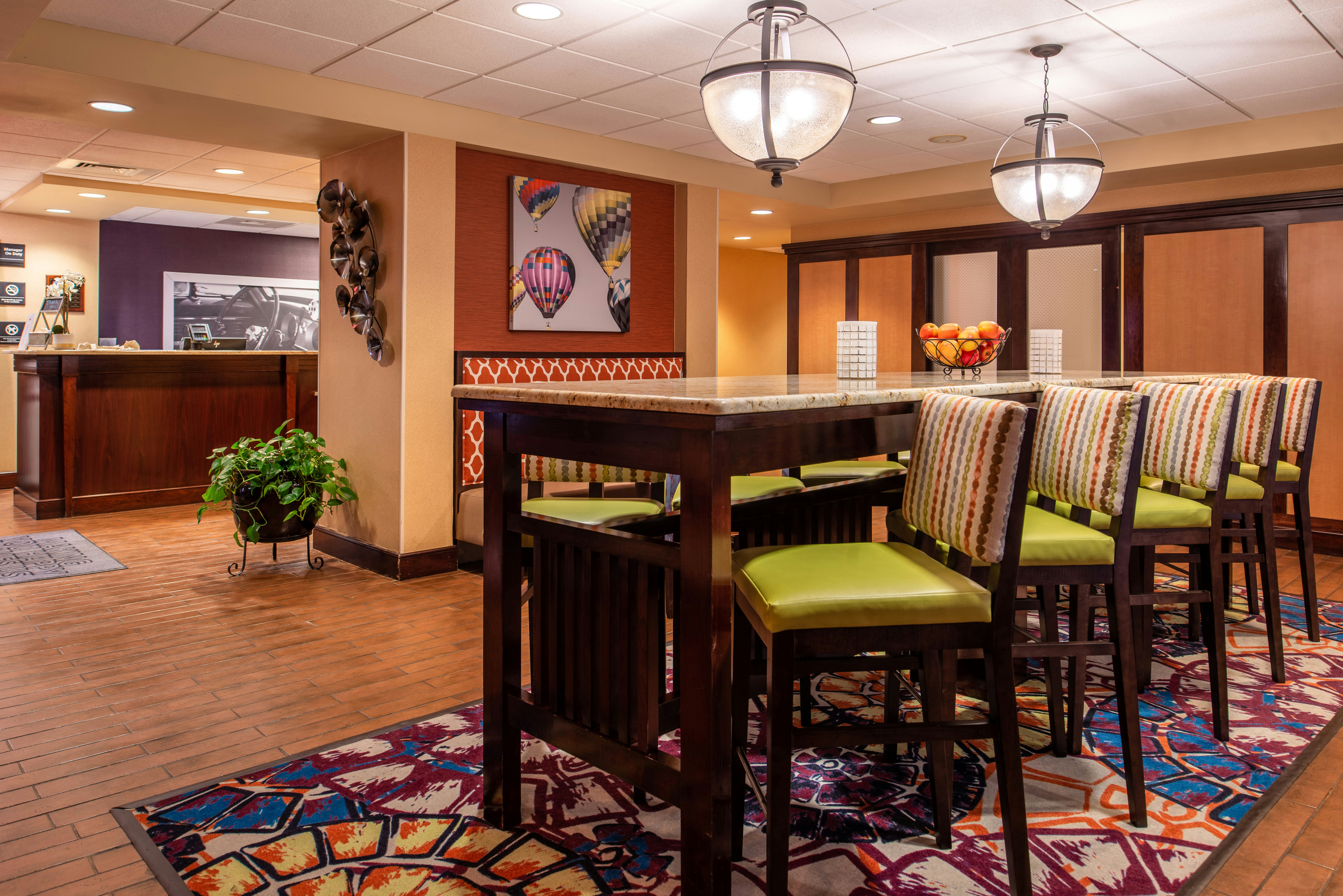 Hampton Inn Albuquerque University Midtown 39/55