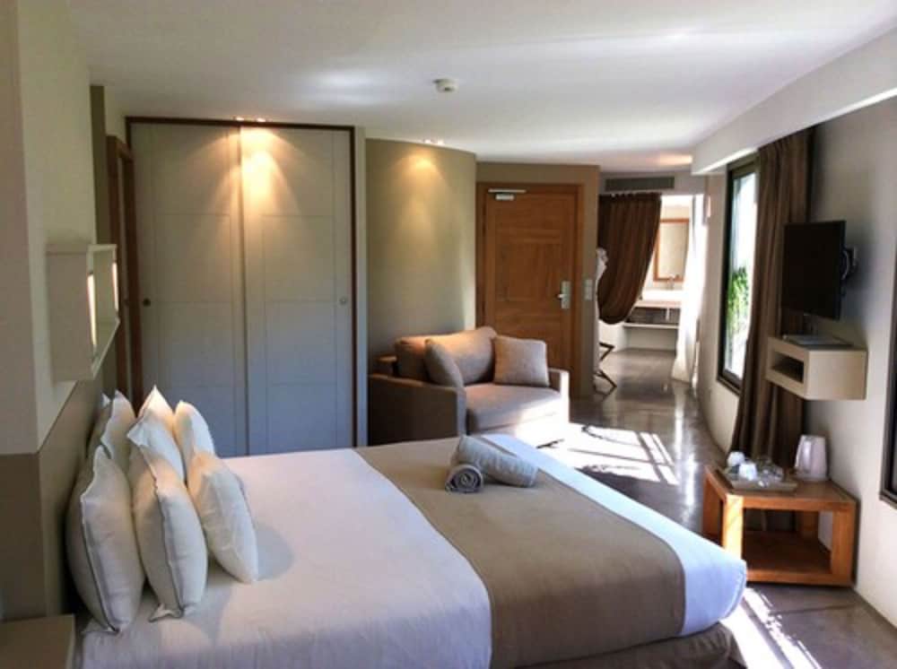 Cannes Villa St Barth 12/50