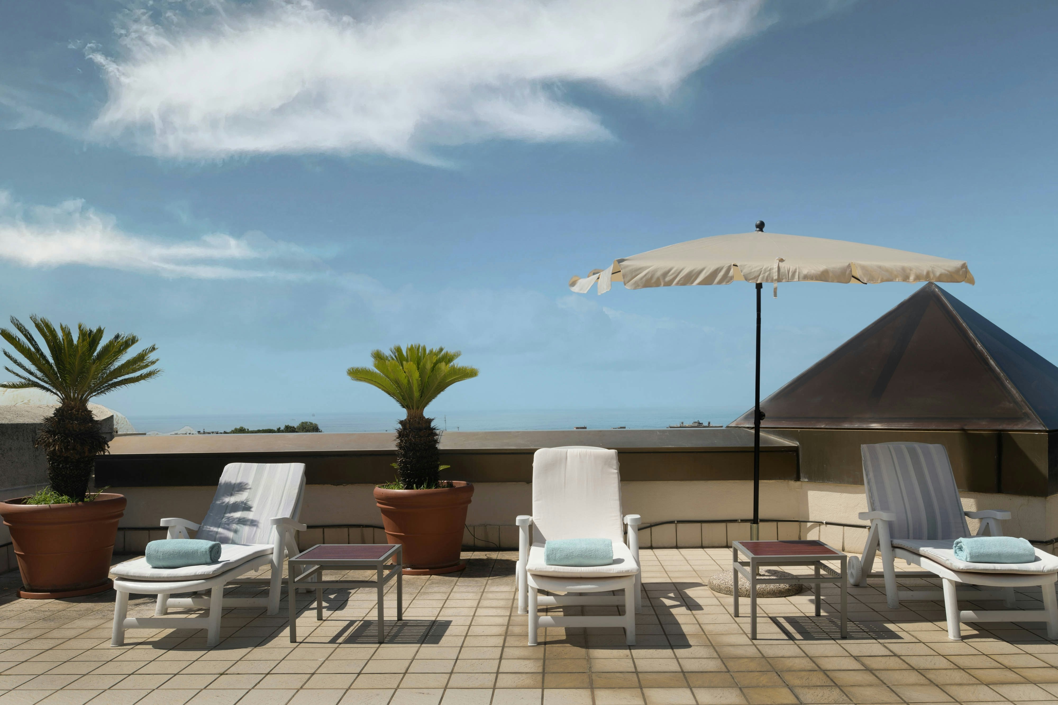 Ac Hotel Genova By Marriott 9/50