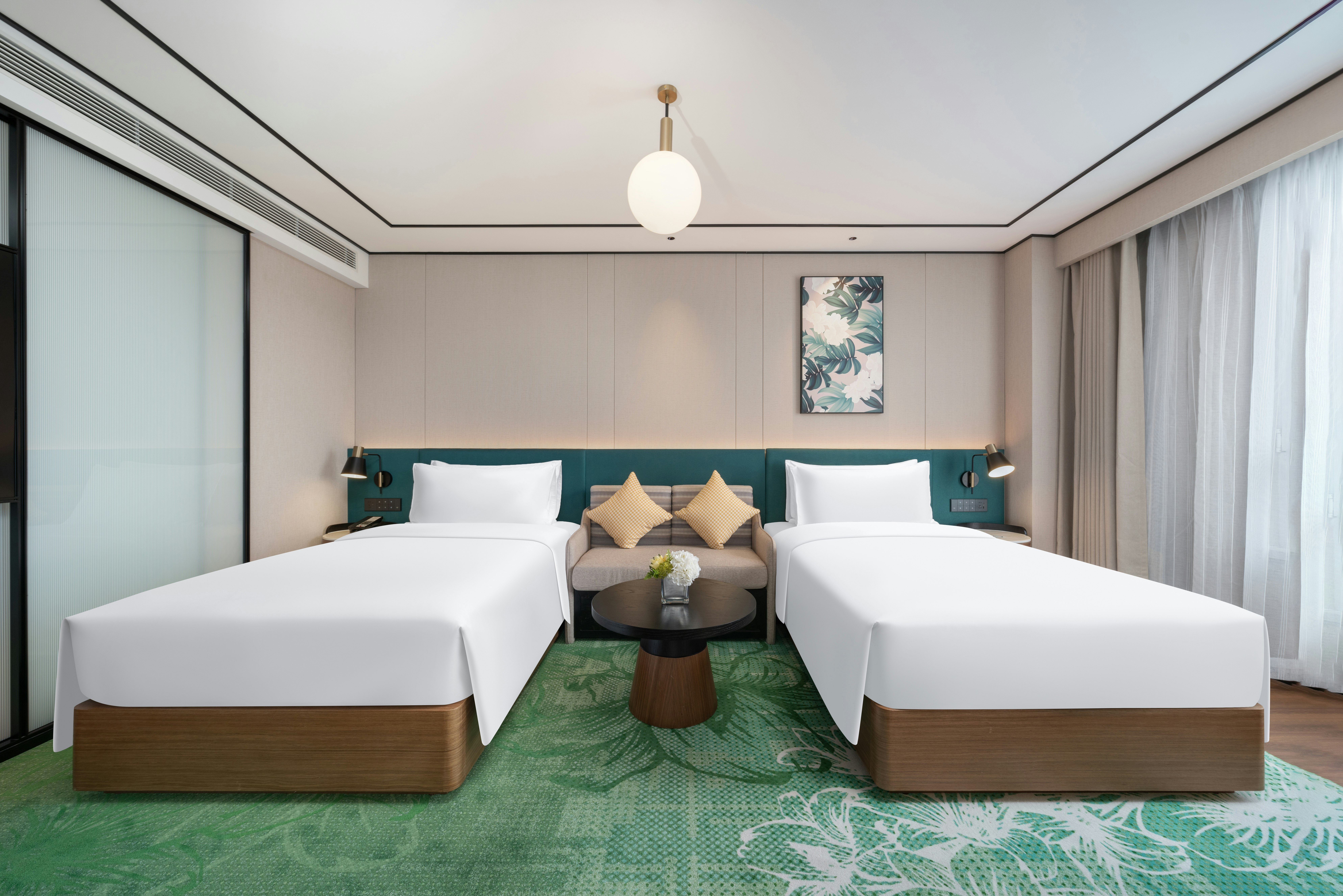 DELUXE, TWIN BEDS