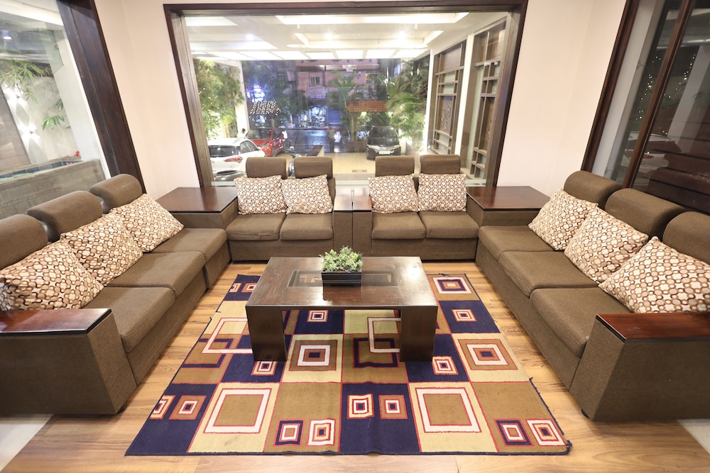 Abirami Residency 29/42