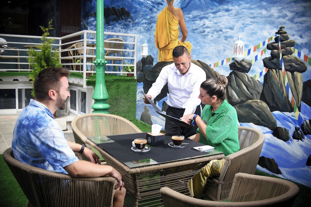 Divine Kathmandu Hotel 37/45
