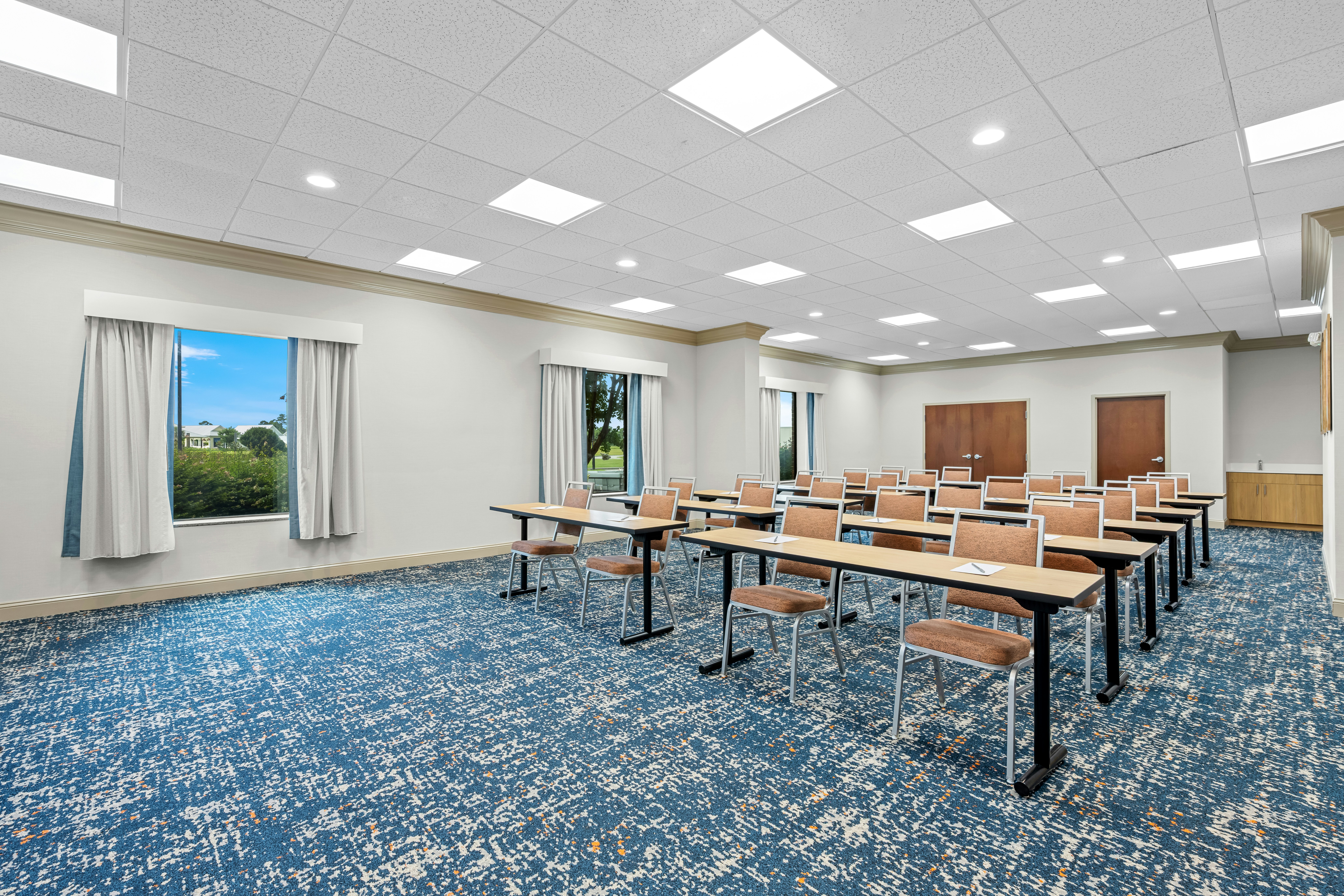 Hampton Inn & Suites Swansboro Near Camp Lejeune, NC 33/64
