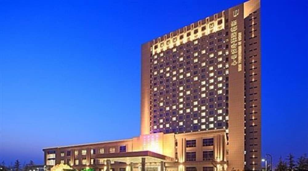 Sheng Du International Hotel 1/23
