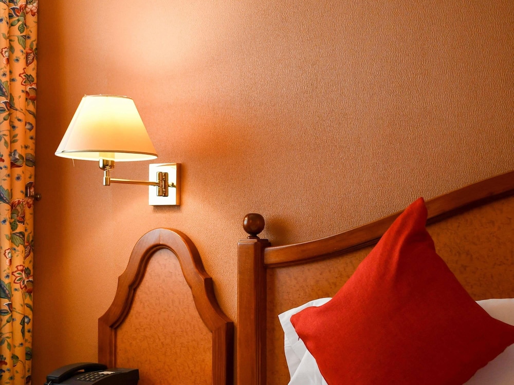 Mercure Andorra Hotel 17/50