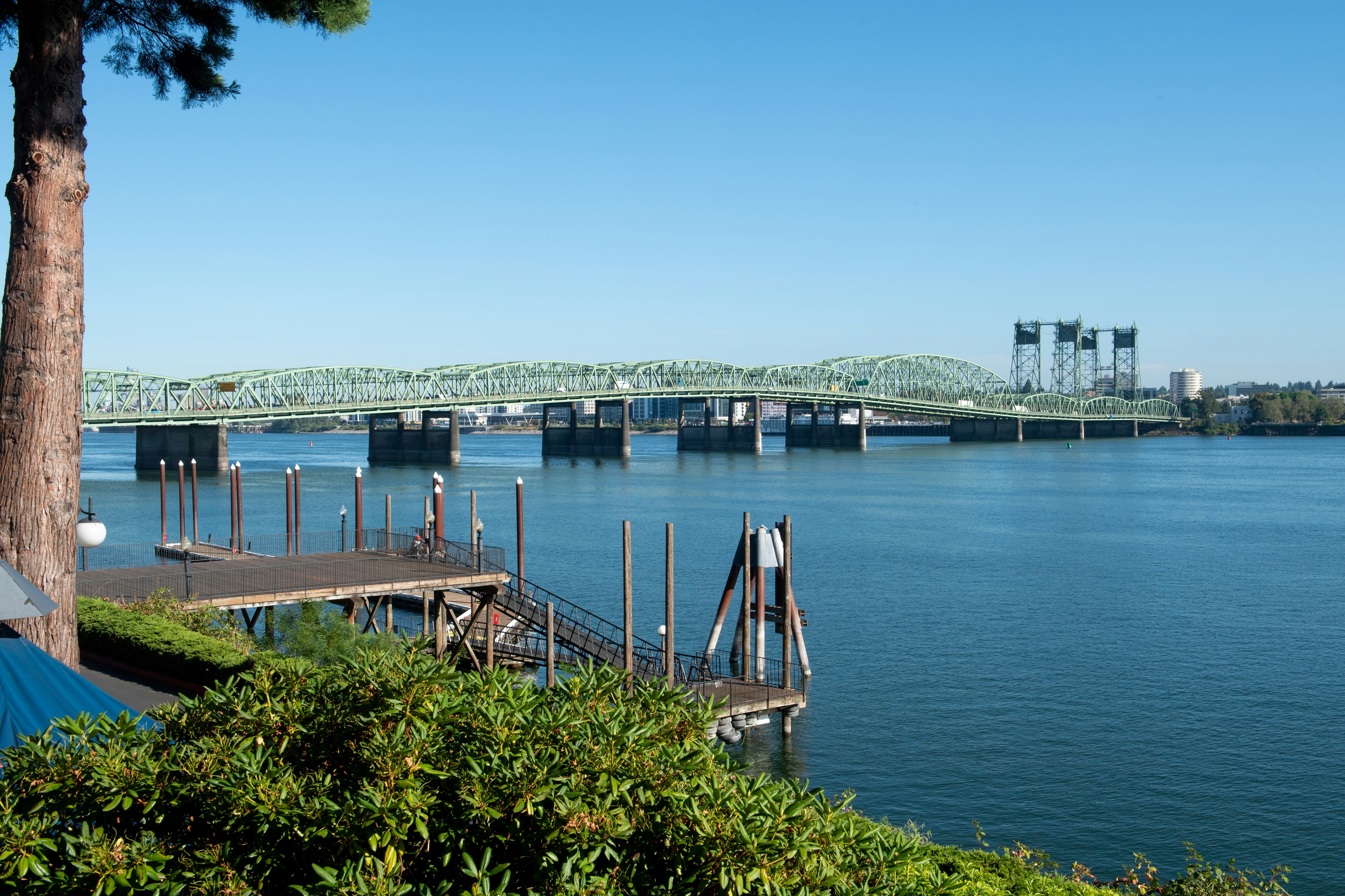 Holiday Inn Portland Columbia Riverfront An Ihg Hotel 44/53