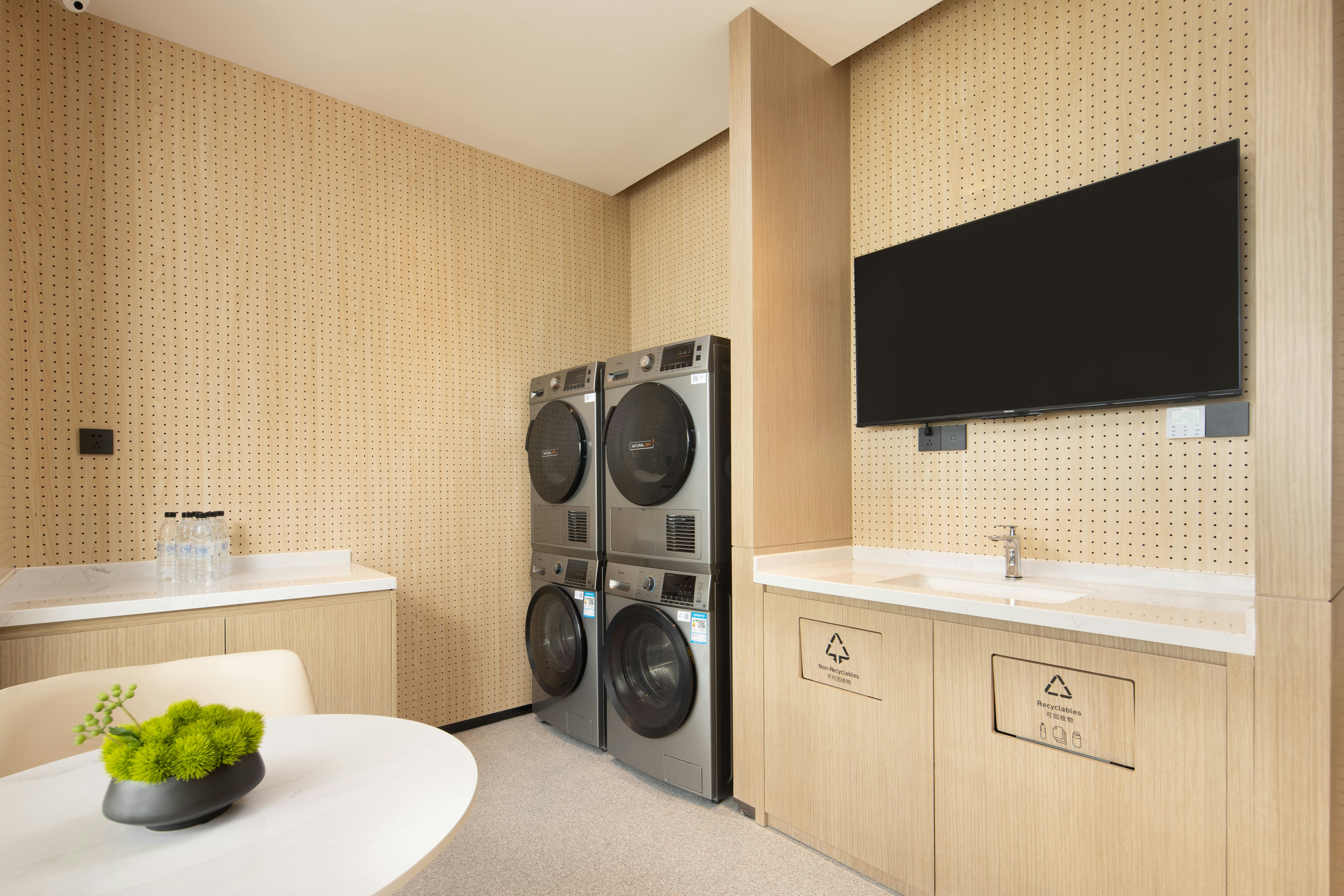 HOME2 SUITES BY HILTON Naning 29/43