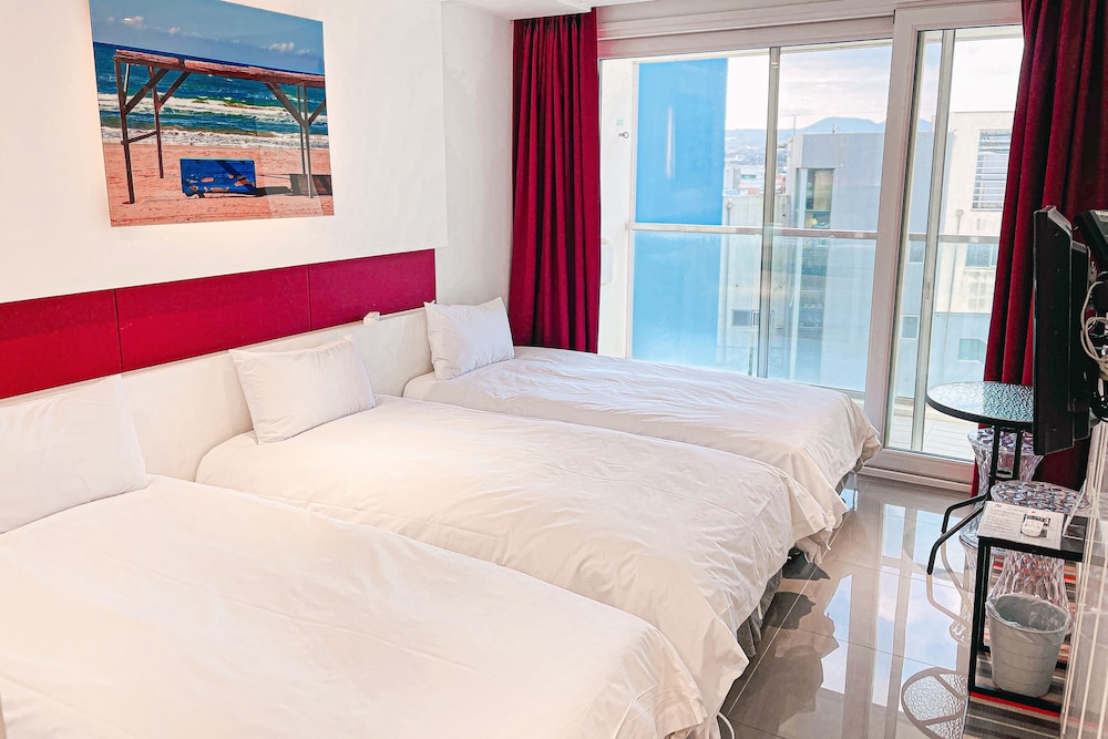 Hamdeok Beach Stay Jeju 23/56