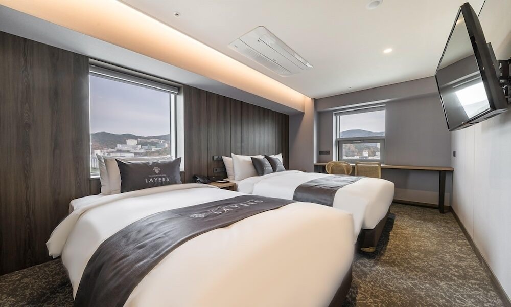 Layers Hotel Hadan 15/50